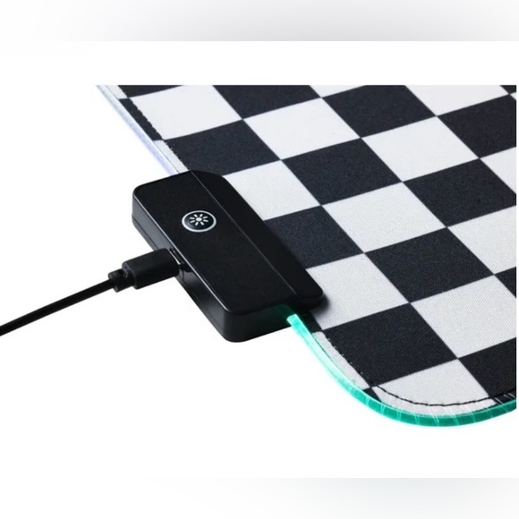 LED Light-Up Mousepad (12 RGB Modes) - Checker Print (12.6” x 8.9”) - Picture 4 of 7